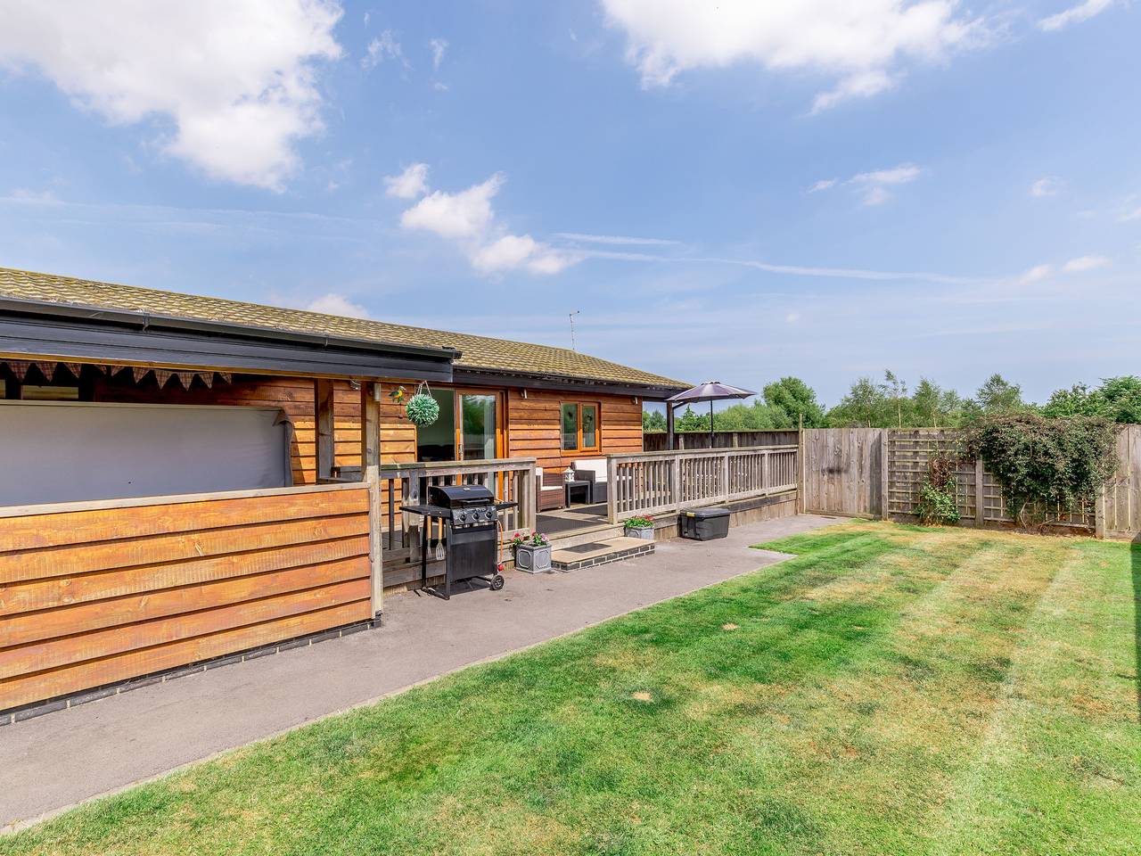 Kingfisher Lodge in Brandesburton, East Riding of Yorkshire