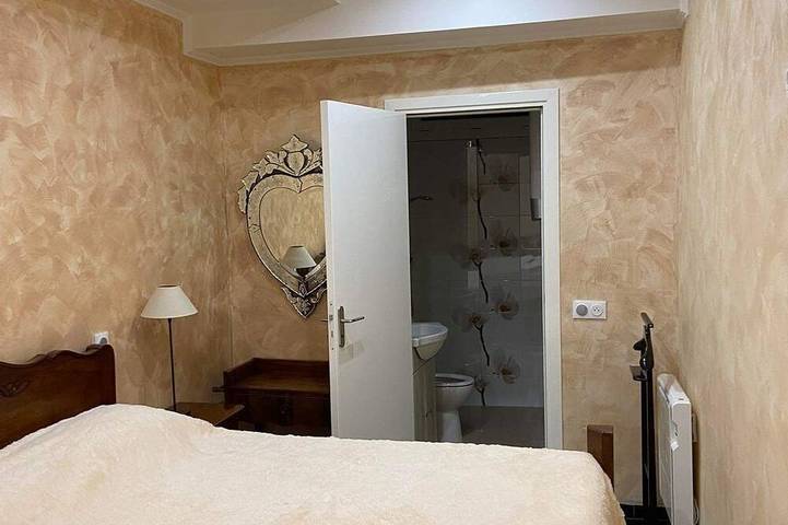 Ganze Wohnung, Charmante Wohnung im Herzen von Tarascon in Tarascon, Arles und Umgebung