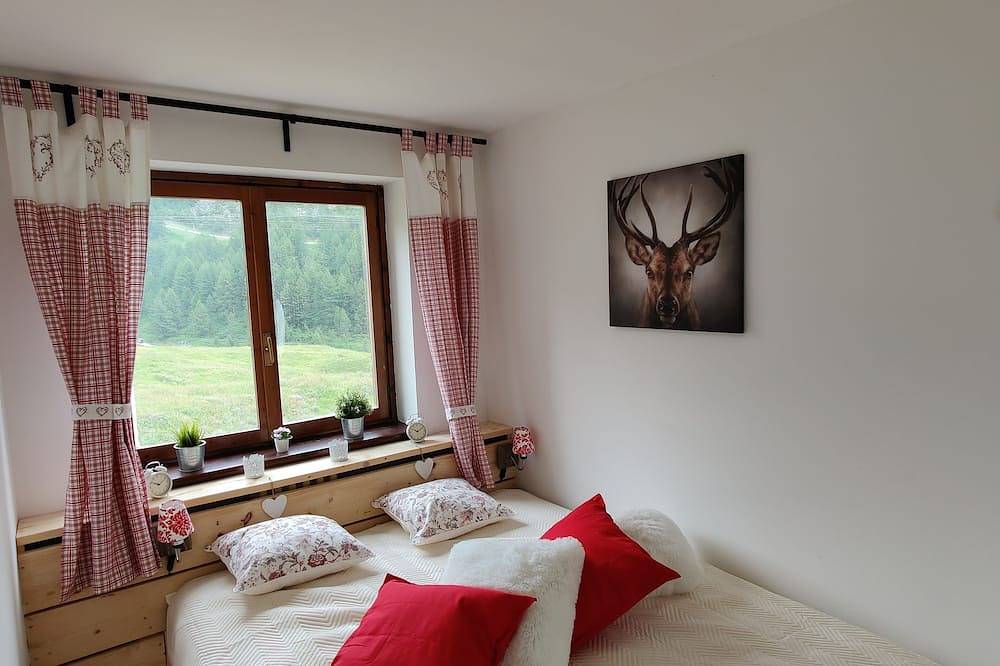 Geheel appartement, Skichalet Cervinia Martino e Bassi ski-in-ski-out 6 persoons zonnig balkon wifi in Cervinia, Valtournenche en omgeving