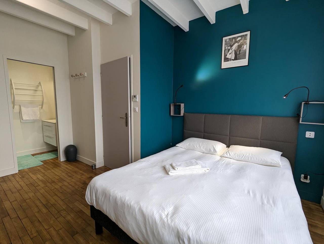 Casa de huéspedes para 6 personas con piscina in Charente