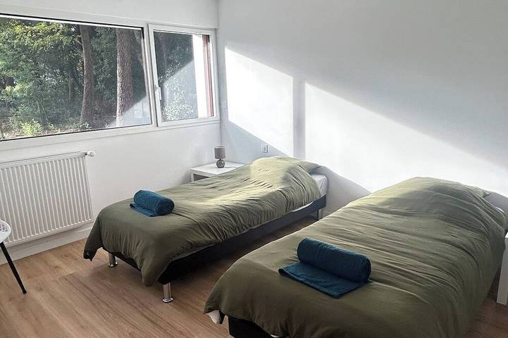 Location de vacances pour 12 personnes, avec jardin dans Plage de l'Ermitage - 2