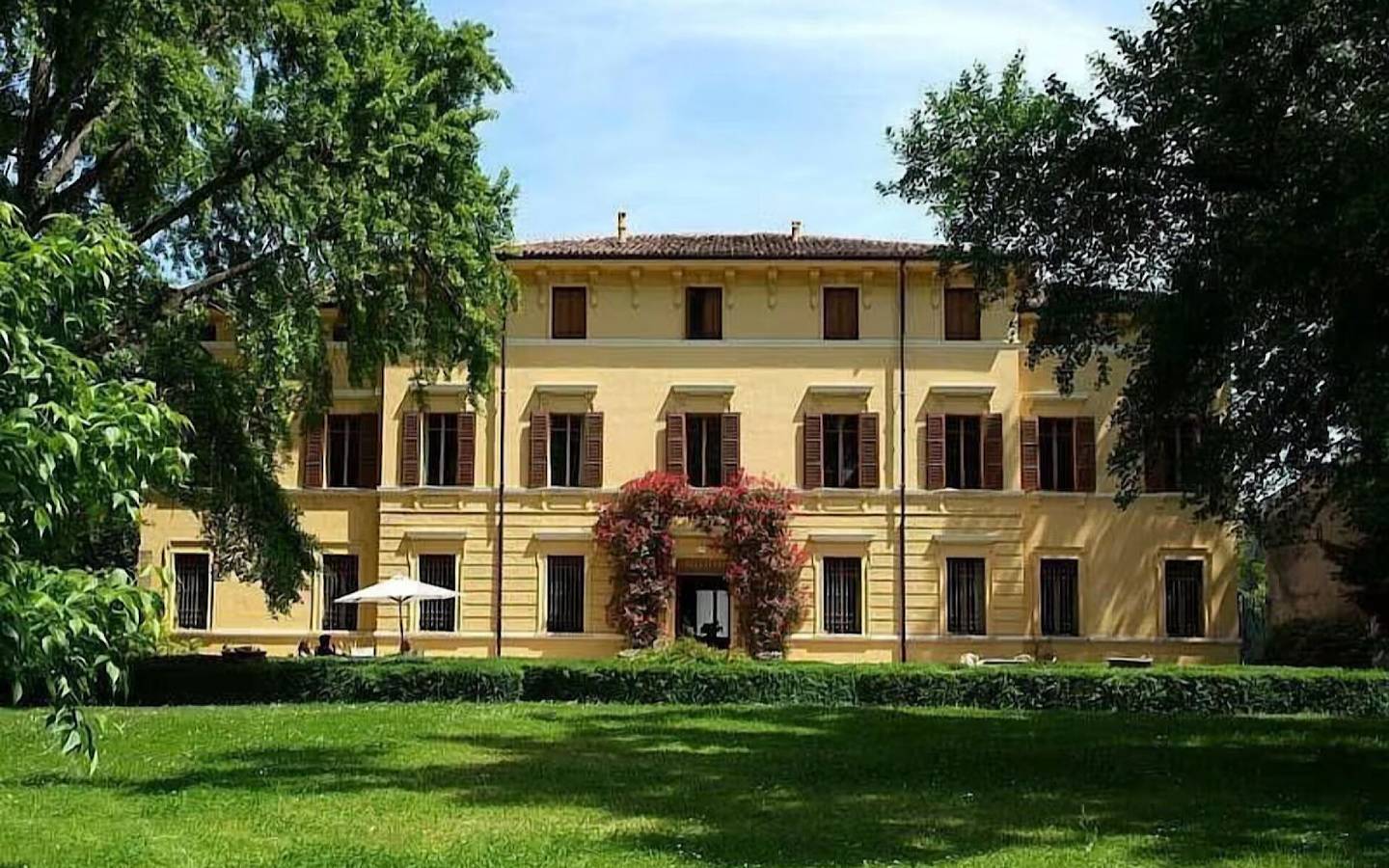 Villa Castellani in Sermide, Sermide e Felonica
