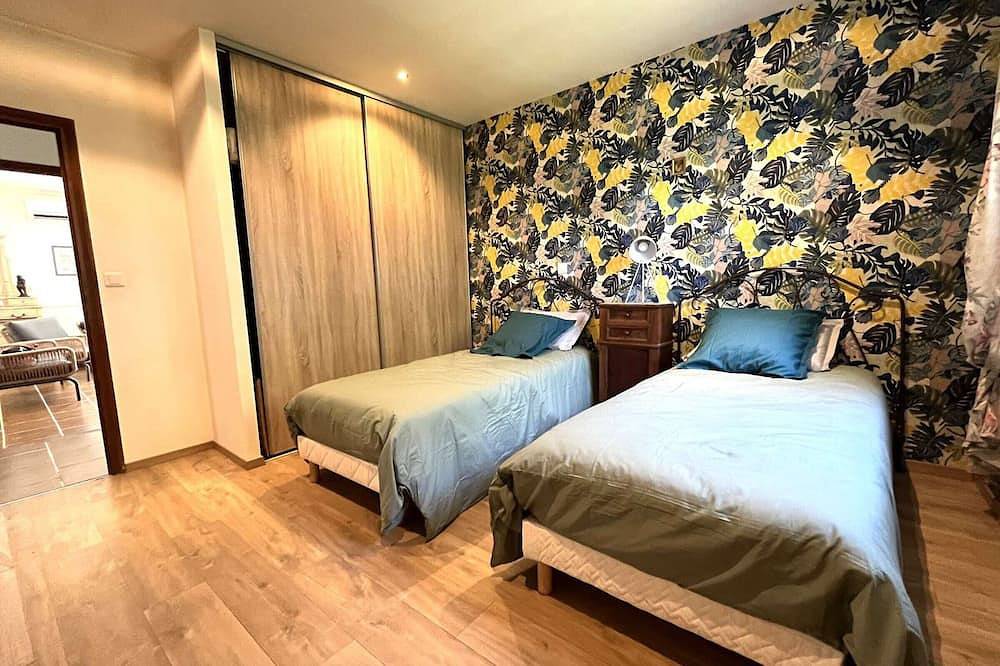 Appartamento intero, Apartment in villa with pool near Bastia in Furiani, Bastia e dintorni
