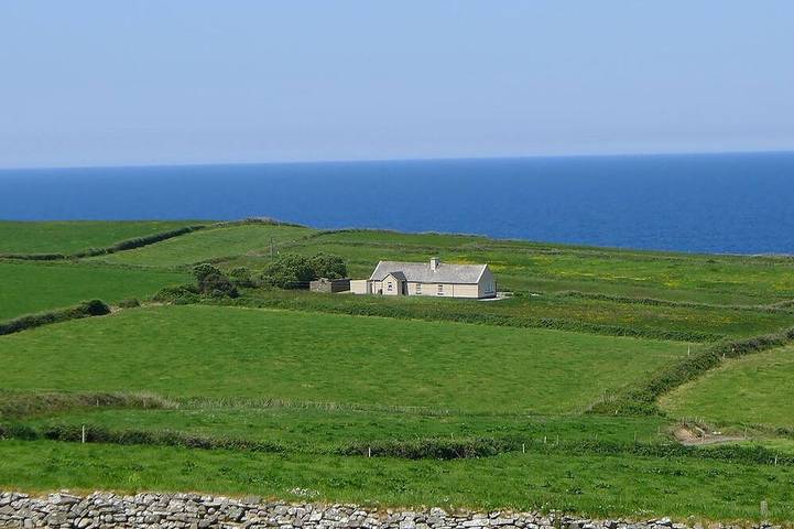 Holiday rental for 6 people, with terrace in County Clare