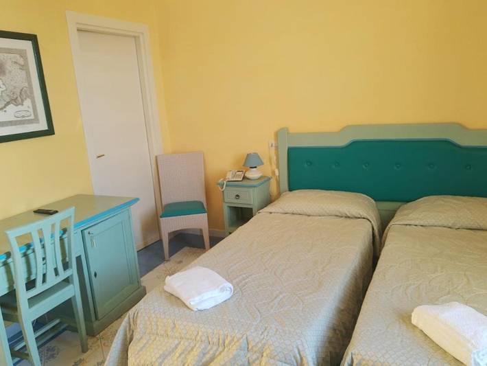 Hôtel pour 2 personnes, avec piscine et jardin à Procida - 4