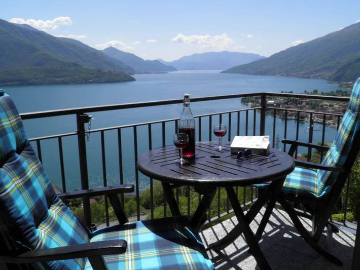 Ferienwohnung für 5 Personen, mit Garten und Pool sowie Balkon - 1