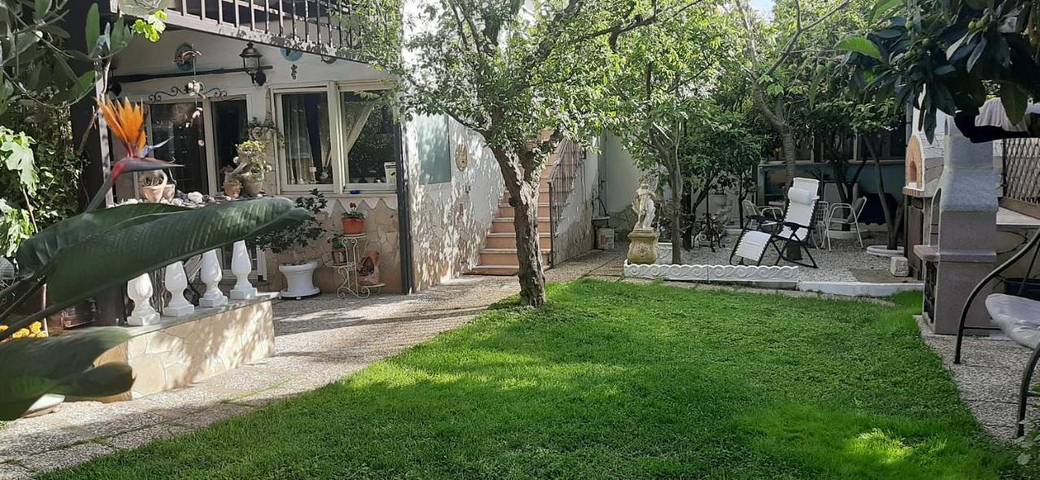 Appartamento per 6 persone, con Balcone e Terrazza nonché Giardino a Santa Marinella