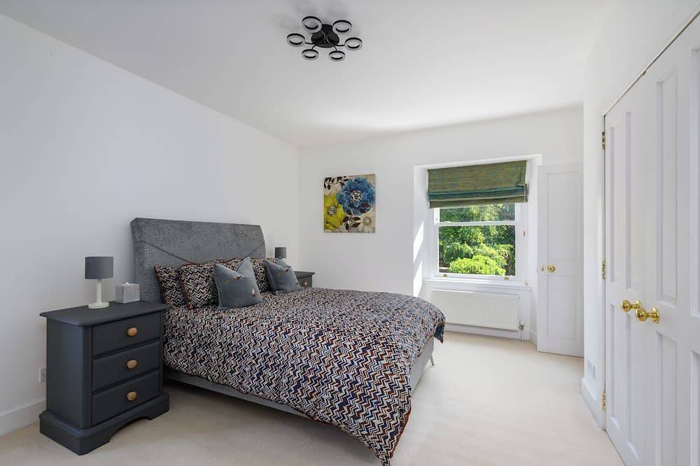 Drumnacree House | Rural Perthshire Retreat with Golf Links | Pet Friendly in Perthshire