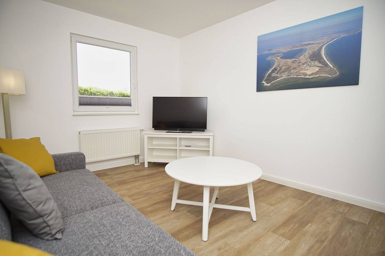 Ganze Wohnung, Ferienwohnung mit Terrasse in ruhiger Lage - Haus Südperd Fewo Strandwinde in Thiessow, Mönchgut