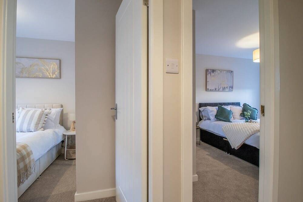 Angel House - 3 bedrooms close to Airdrie Centre in Nord Lanarkshire