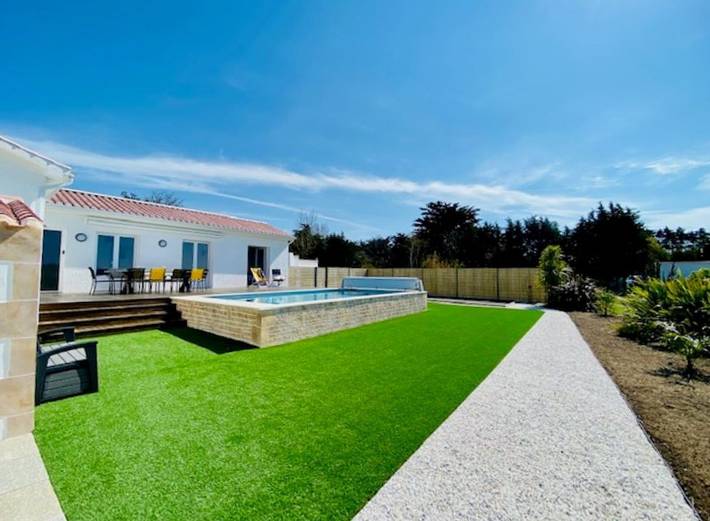 Gîte pour 12 personnes, avec piscine ainsi que terrasse et jardin à Saint-Jean-de-Monts - 3