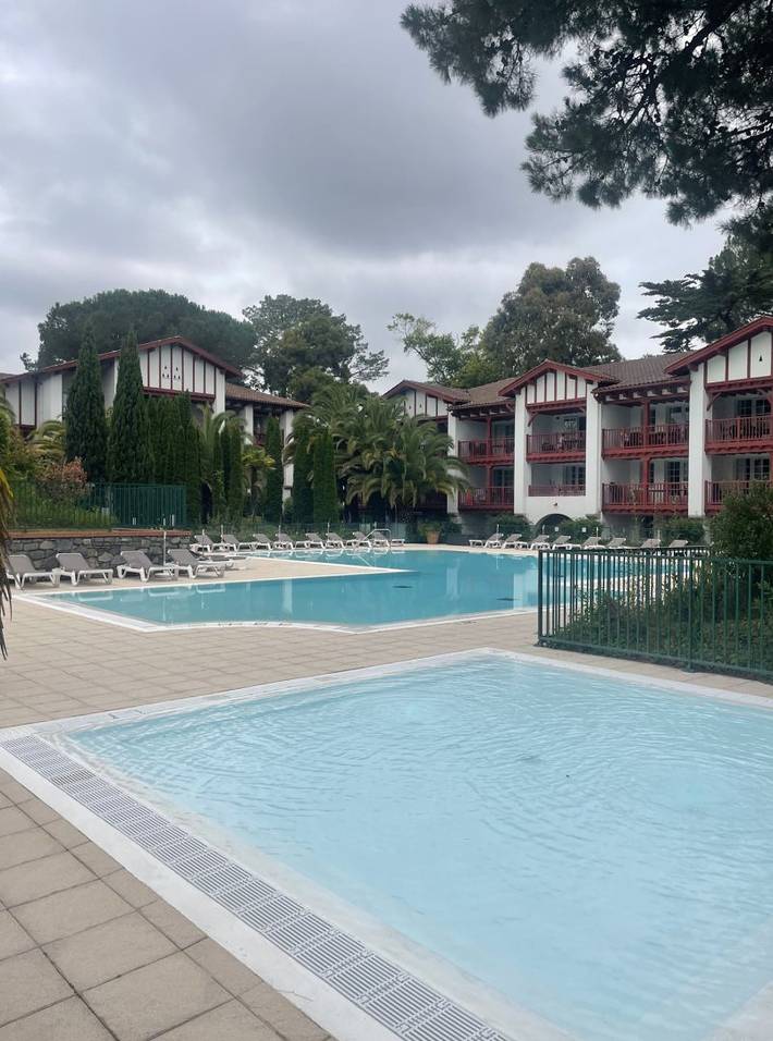 Gîte pour 4 personnes, avec piscine et balcon à Ciboure - 2