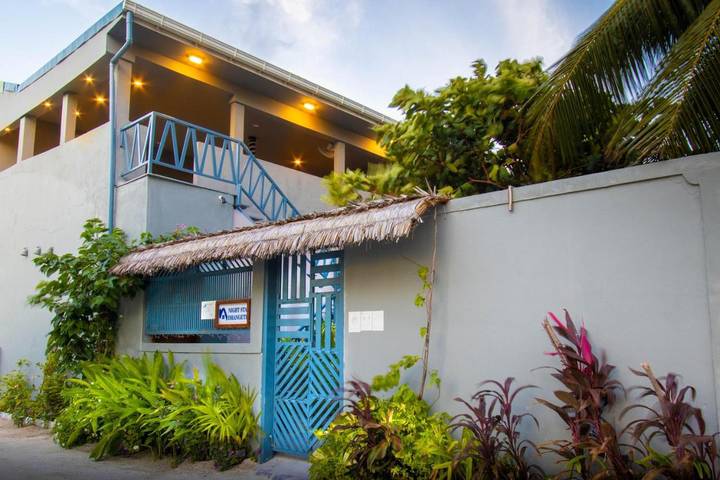 Chambre d’hôte pour 2 personnes, avec balcon ainsi que jardin et vue, animaux acceptés