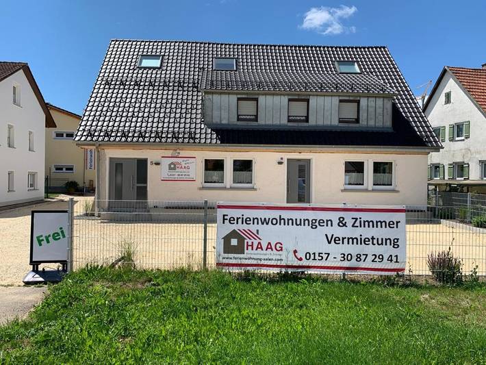 Ferienwohnung für 6 Personen, mit Terrasse und Garten sowie Ausblick in Aalen