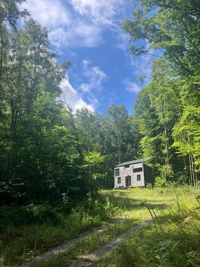 Location de vacances pour 4 personnes, avec jardin et vue à Clavier