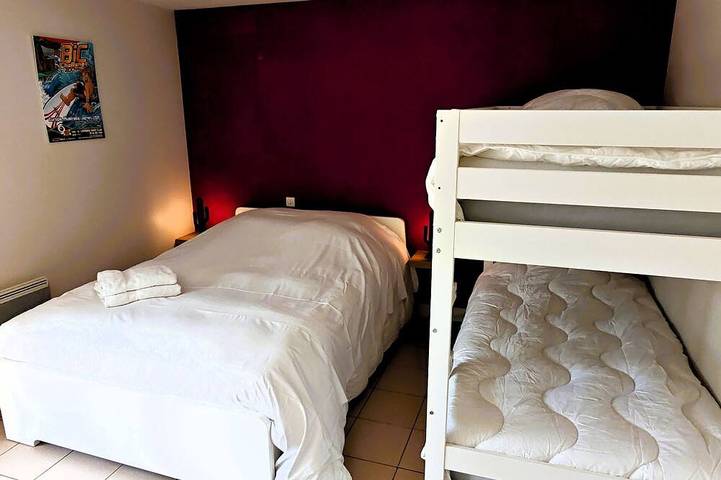 Location de vacances pour 10 personnes, avec terrasse et jardin dans Plage de Tanchet - 4