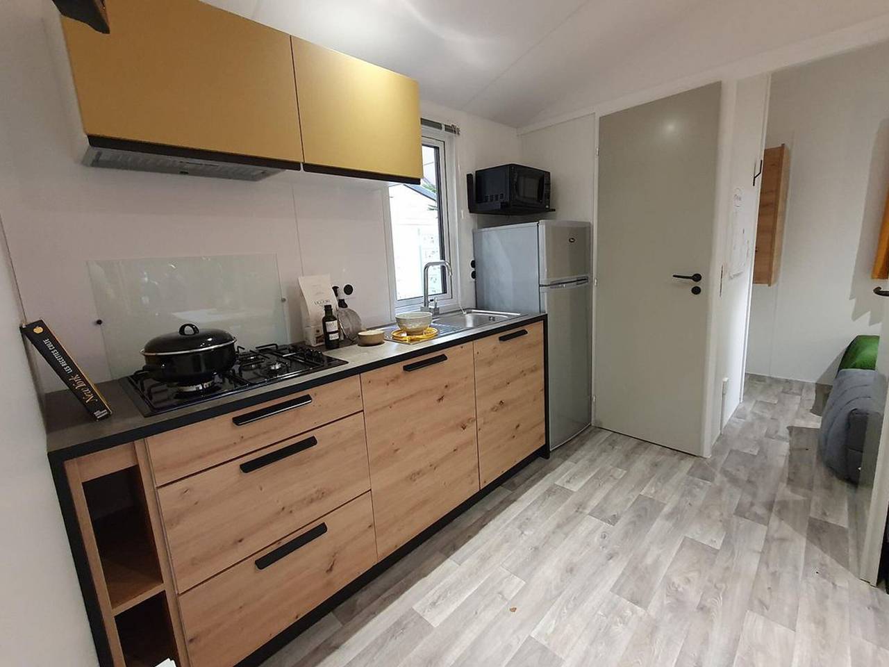 Mobilheim mit Terrasse für 4 Pers. in Arvert, Côte de Beauté