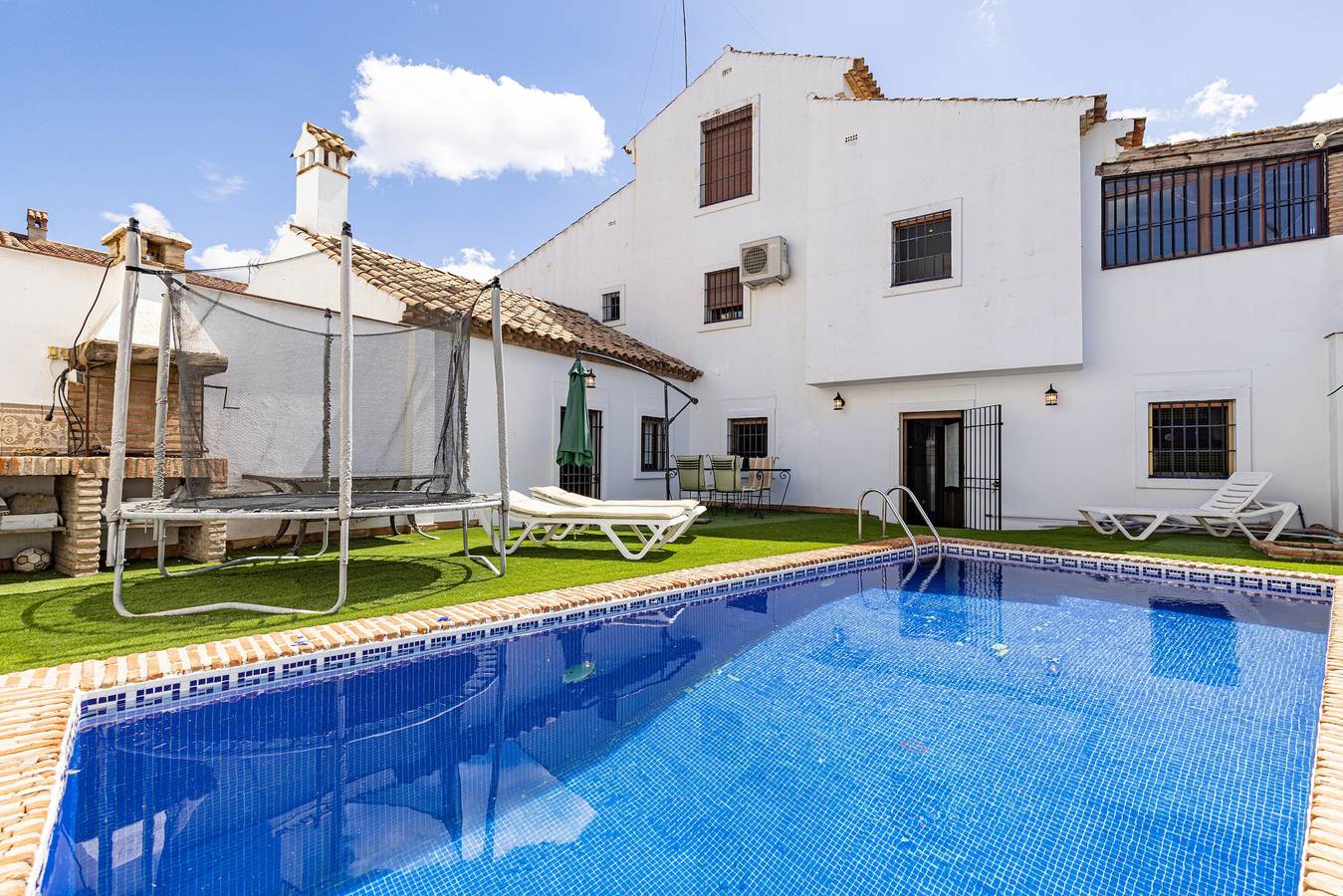 Villa 'Casa Jimena 8 Guests' with Mountain Views, Wi-Fi and Air Conditioning in Los Ángeles (Jimena de la Frontera), Jimena de la Frontera