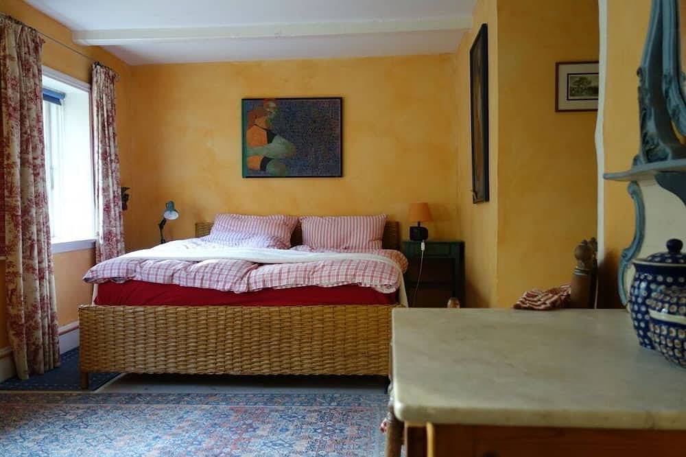 Ganze Wohnung, Ferienhaus Romantisches Reetdachhaus in Schnarup-Thumby, Grünes Binnenland