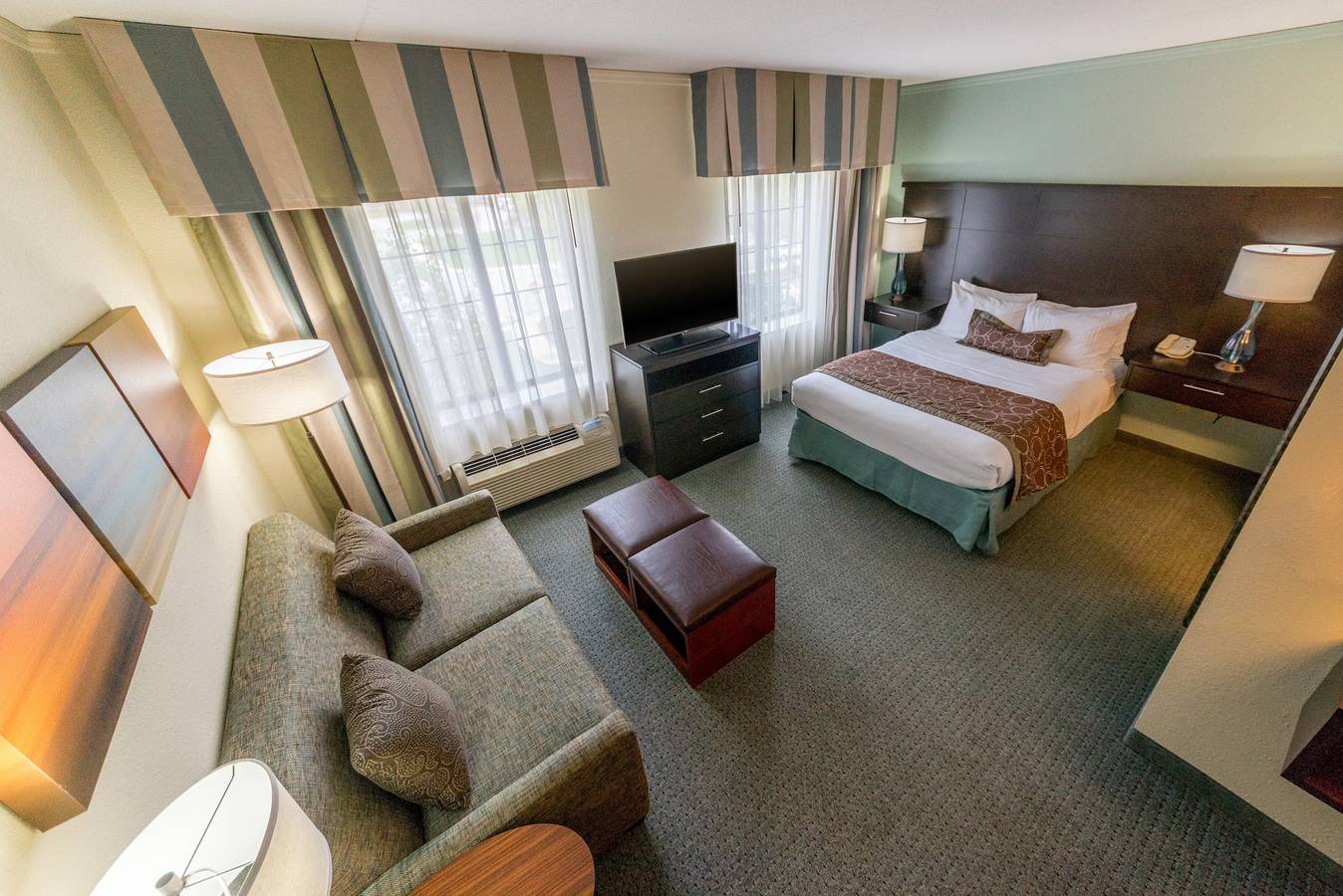 Estudio entero, Staybridge Wilmington-Brandywine Valley in Municipio de Concord, Pensilvania
