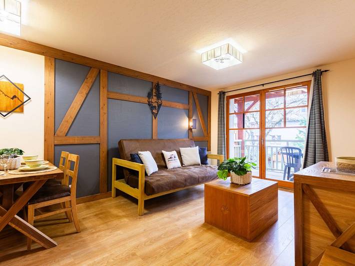 Chalet pour 6 personnes, avec Balcon ainsi que Piscine et Sauna à Saint-Lary