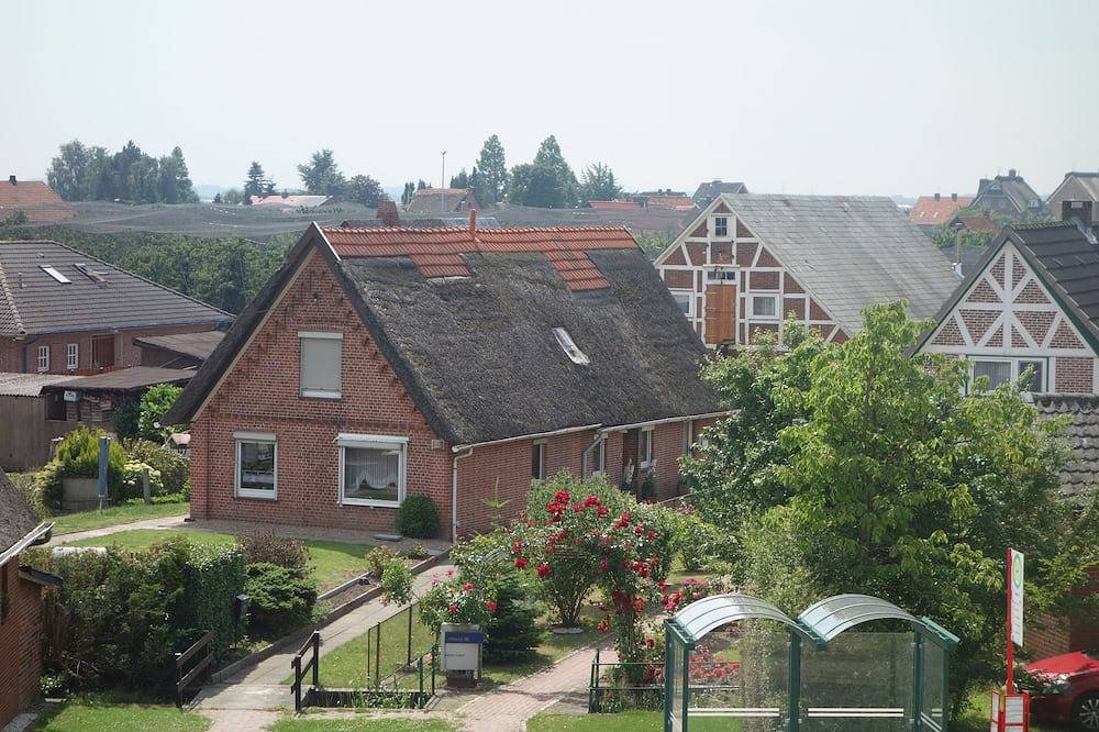 Ganze Wohnung, Ferienwohnung gebettet zwischen Elbe und Lühe in Jork, Altes Land Stade