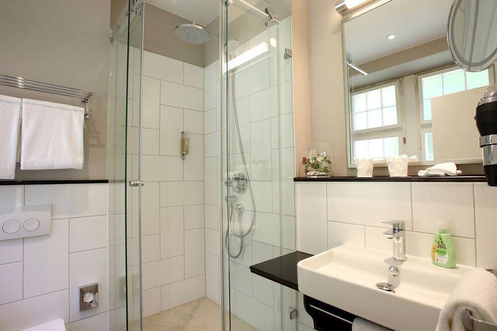 Jugendstilhotel Trifels - Komfort-Doppelzimmer in Bindersbach, Annweiler