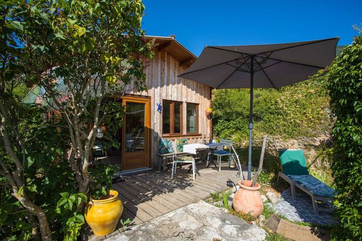 Location de vacances pour 2 personnes, avec terrasse et jardin dans les Alpes-de-Haute-Provence - 3