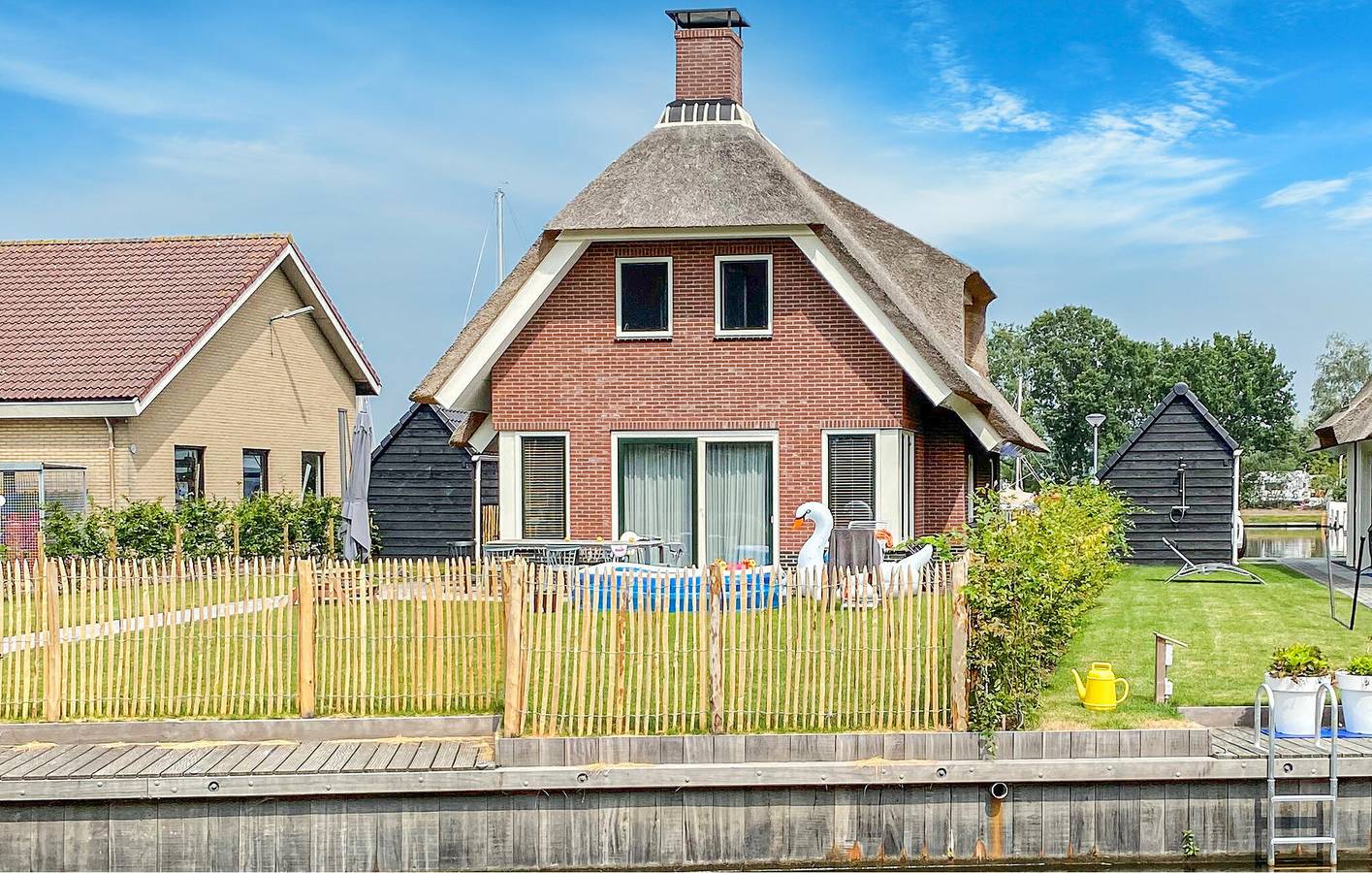 Ferienhaus für 10 Personen mit Terrasse in Idskenhuizen, Ijsselmeer
