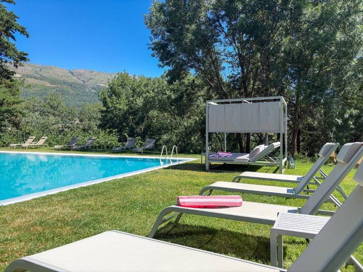 Casa rural con piscina para 2 personas, con Terraza además de Jardín y Piscina en Valle del Jerte - 4