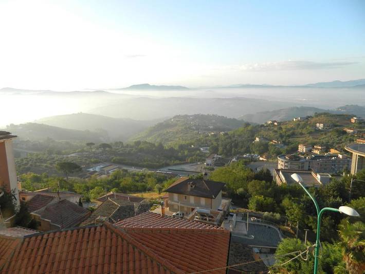 Location de vacances pour 13 personnes, avec terrasse ainsi que vue et jardin, animaux acceptés à Ariano Irpino - 3