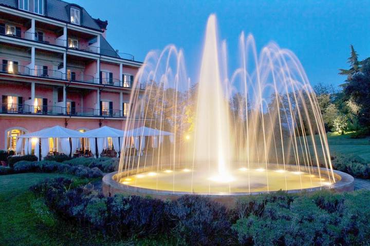 Hôtel pour 2 personnes, avec jacuzzi ainsi que jardin et piscine à Novi Ligure - 2