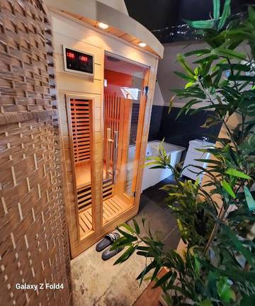 Gîte pour 2 personnes, avec sauna et jacuzzi à Condé-Sainte-Libiaire