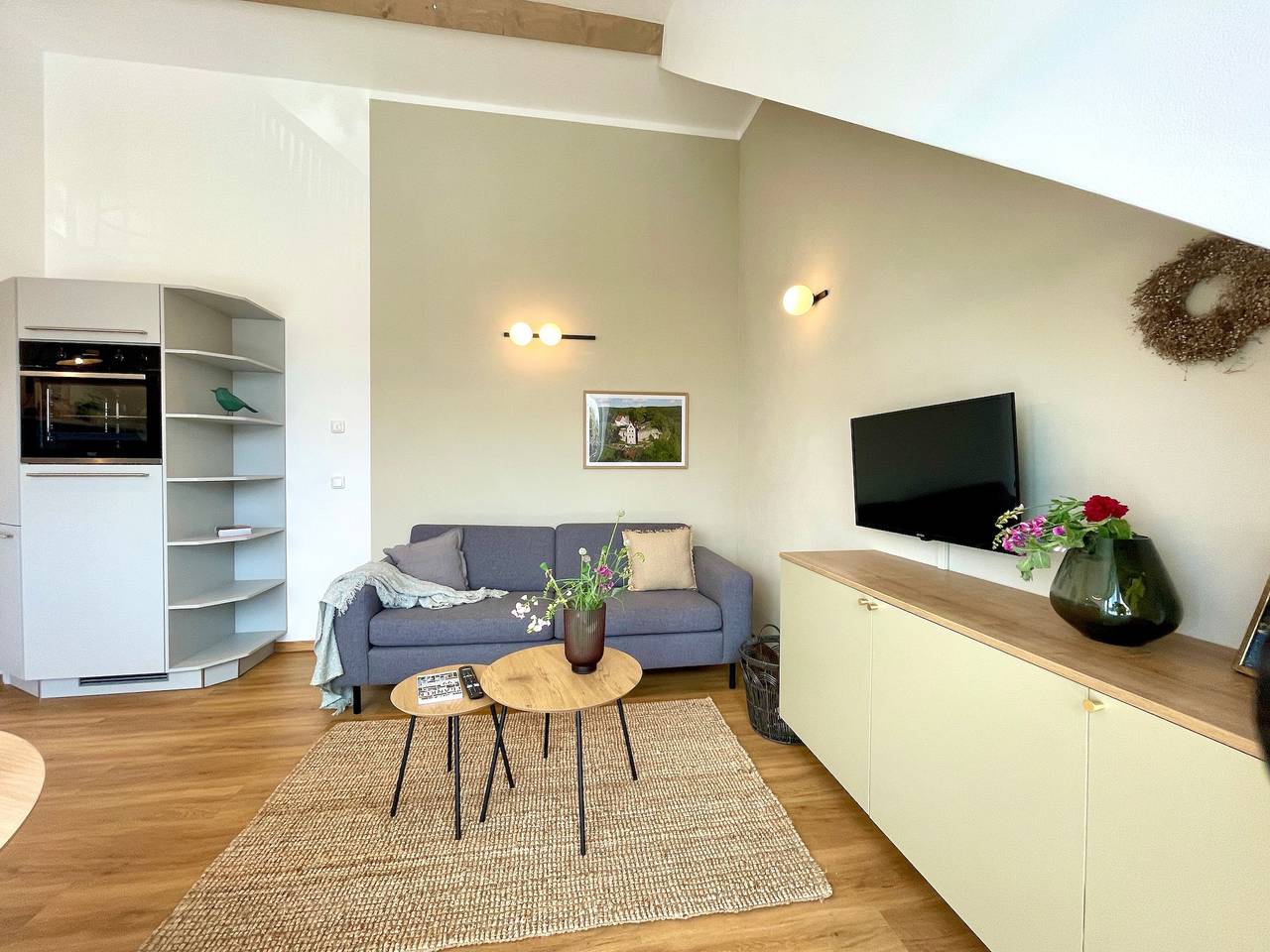 Apartamento entero, Apartamento 'Fernblick' con terraza privada y Wi-Fi in Königsberg in Bayern, Distrito de Haßberge