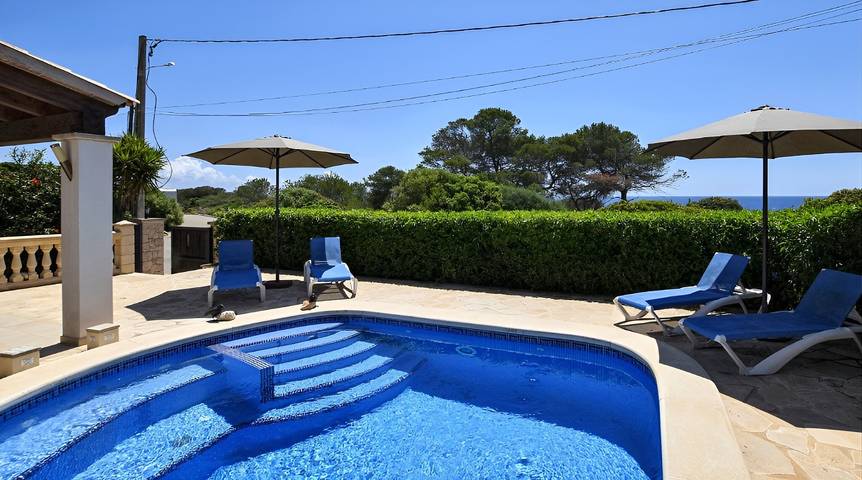 Ferienhaus für 6 Personen, mit Balkon und Garten in Cala Mondrago