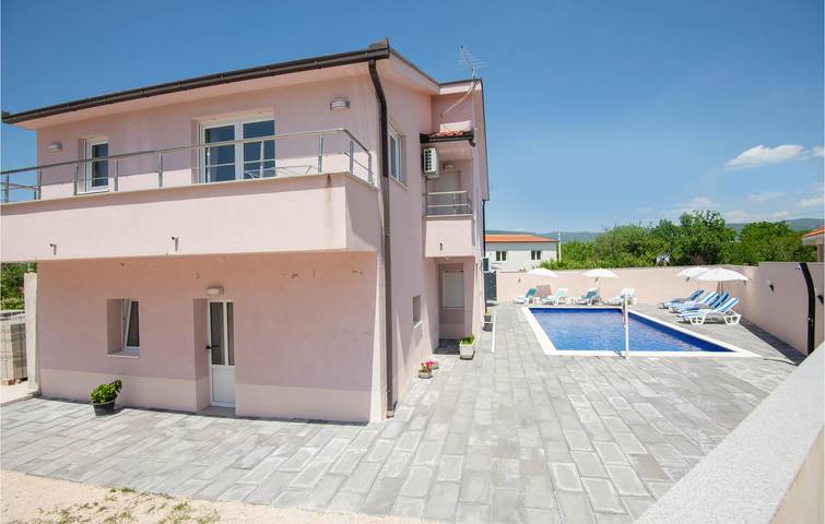 Ferienhaus für 10 Personen, mit Terrasse, kinderfreundlich