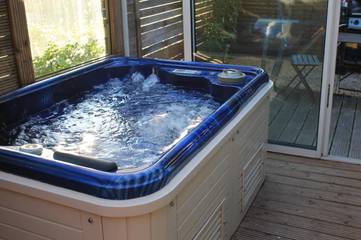 Maison de campagne pour 2 personnes, avec jacuzzi ainsi que sauna et jardin à Le Beausset