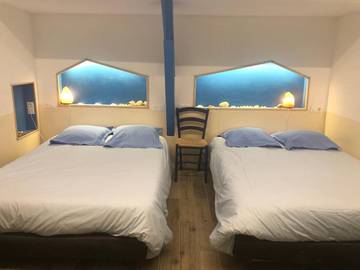 Parc de vacances pour 4 personnes, avec jardin à Barberey-Saint-Sulpice