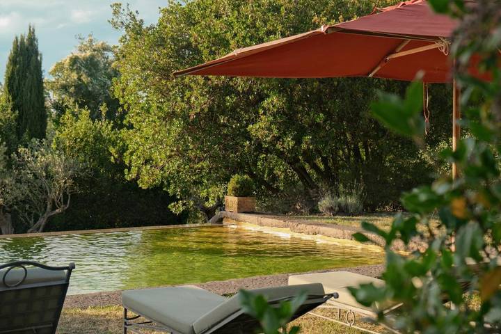 Resort para 2 personas, con piscina y terraza además de vistas y jardín - 1