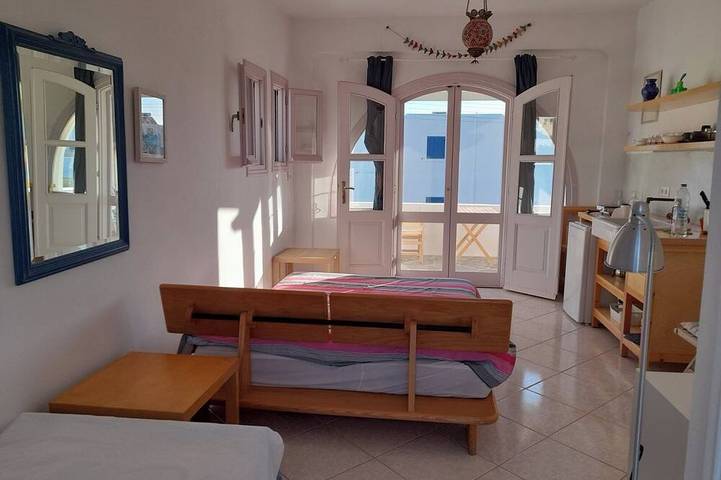 Gîte pour 2 personnes, avec balcon dans Chora (Ios) - 2