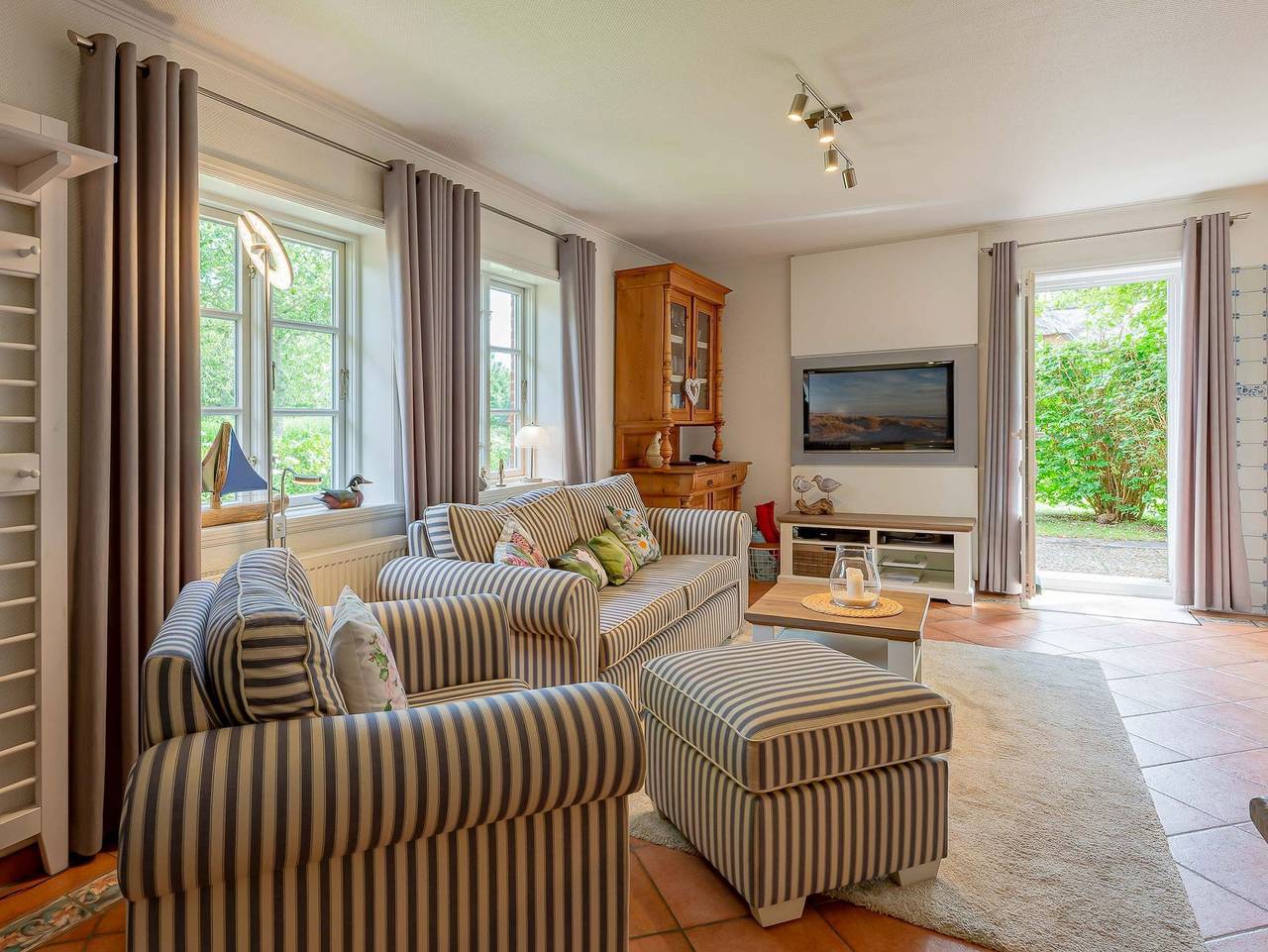 Ganze Ferienwohnung, Annes Cottage 2 in Oevenum, Föhr