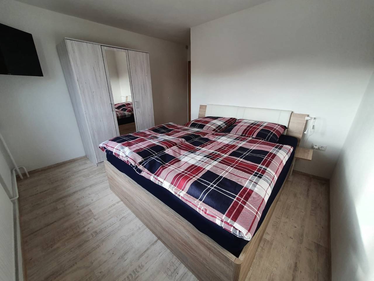 Ganze Ferienwohnung, Bergblick in Hohndorf, Chemnitz und Umgebung