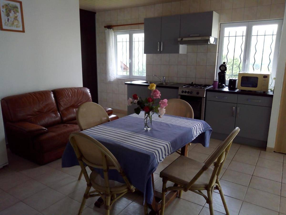 Two-Bedroom House in Ossès, Région de Bayonne
