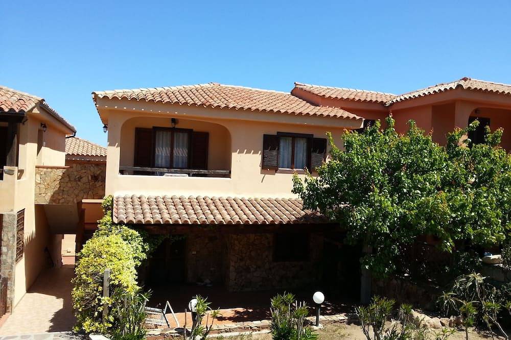 Ganze Wohnung, Entzückende Wohnung - Golf von Marinella Costa Smeralda in Villaggio Marineledda, Costa Smeralda