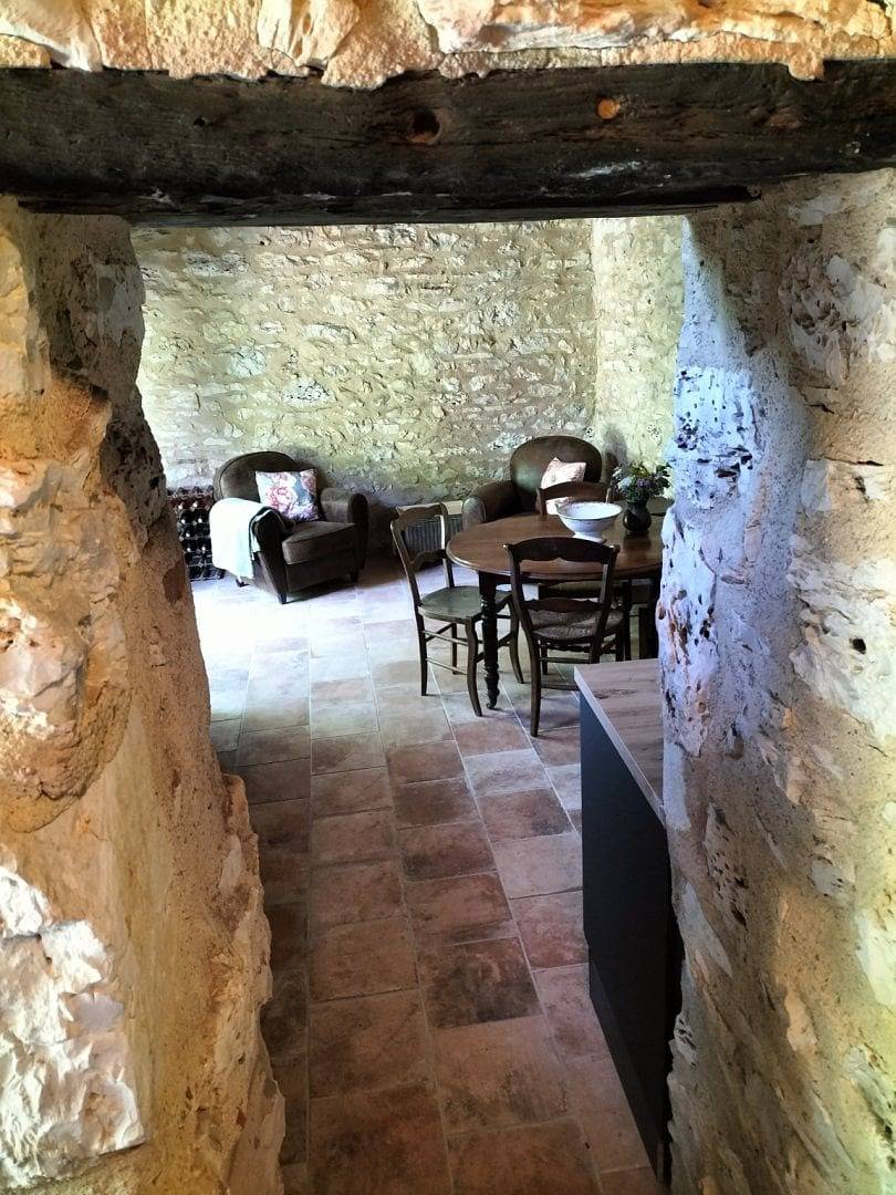 Gîte pour 2 personnes avec terrasse in Albas, Lot