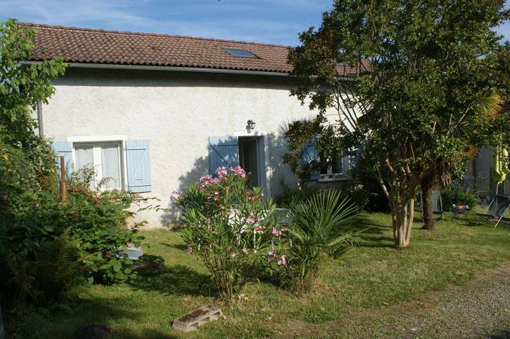 Location de vacances pour 6 personnes, avec jardin, animaux acceptés à Viella - 2