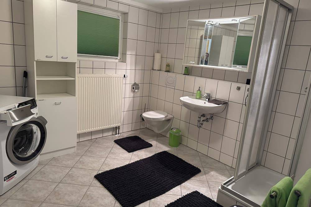 Ganze Wohnung, Wohlfühloase mit Wasserbett in Bodelshausen, Neckar-Alb