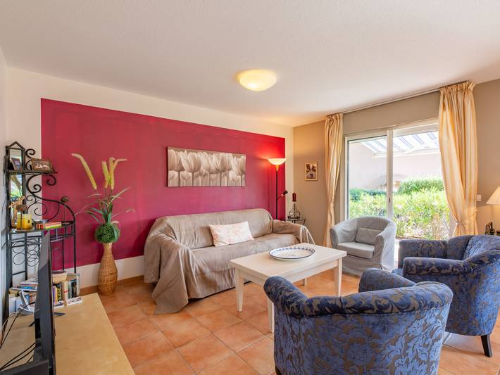 Location de vacances pour 6 personnes, avec terrasse et jardin dans Plage de la Garonnette - 3