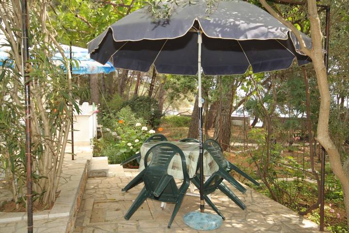 Smještaj za odmor za 3 osoba, s Balkon/terasa u Losinj