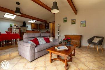 Maison De Vacances pour 4 Personnes dans Thuret (Puy-de-Dôme), Puy-de-Dôme, Photo 2